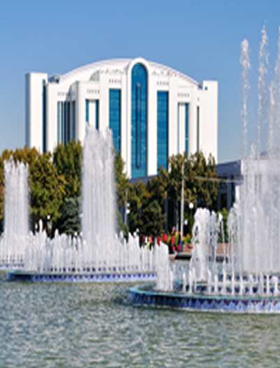 Tashkent-Fountains on Independence Square